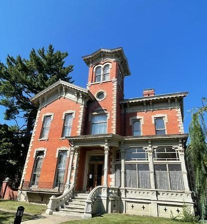 Upjohn Bed & Breakfast คาลาเมซู ภายนอก รูปภาพ